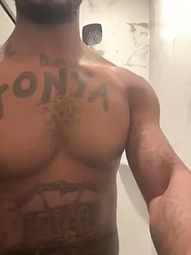 hardaway1523 online show from October 18, 4:31 pm