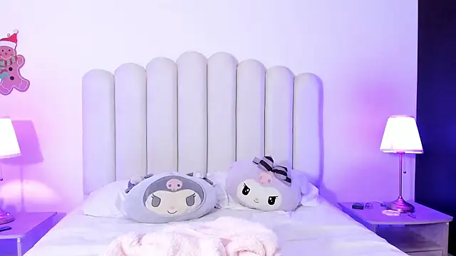 SofieBunnie online show from January 13, 10:46 pm