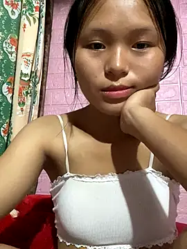 Snapshot of milo_bae chatting on October 14, 1:50 am milo bae online show from October 14, 1:50 am