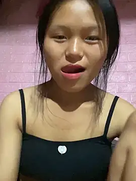 milo bae online show from November 15, 9:13 am