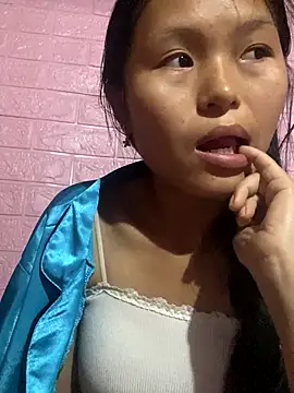 milo bae online show from November 2, 6:18 am