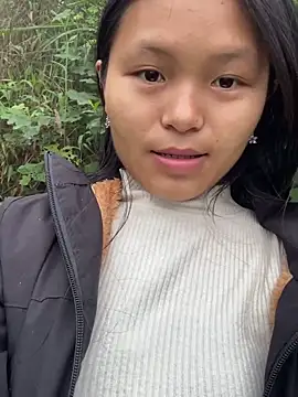 milo bae online show from March 17, 3:42 am