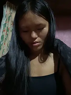 milo bae online show from February 18, 11:45 pm