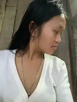 milo bae online show from March 24, 11:16 pm