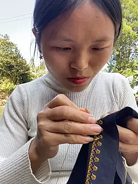 milo bae online show from January 18, 7:01 am