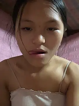 milo bae online show from February 14, 6:57 am