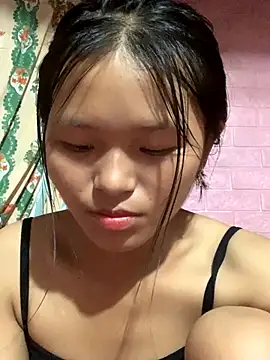 Snapshot of milo_bae chatting on September 27, 1:34 am milo bae online show from September 27, 1:34 am