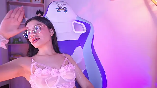 Lana Dreams  online show from January 17, 2:15 am