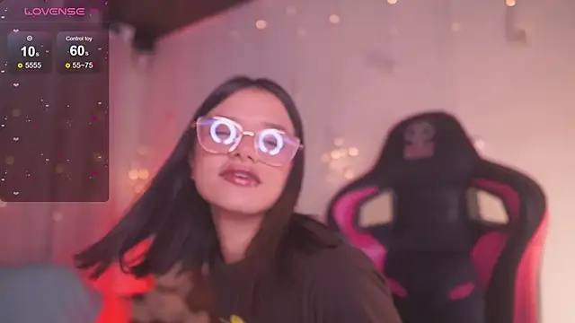 Lana Dreams  online show from January 8, 1:11 am