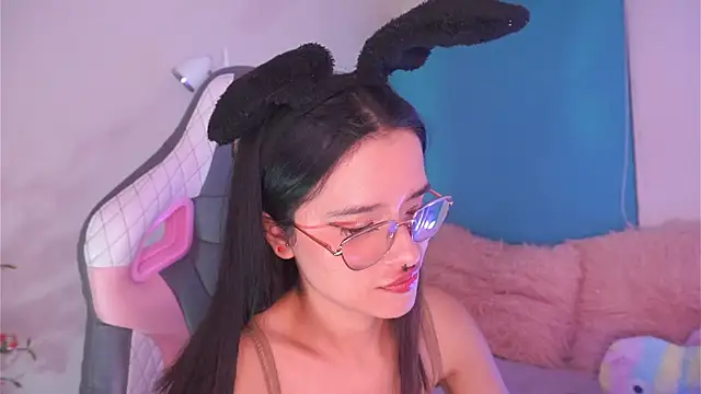 Lana Dreams  online show from April 11, 12:29 am