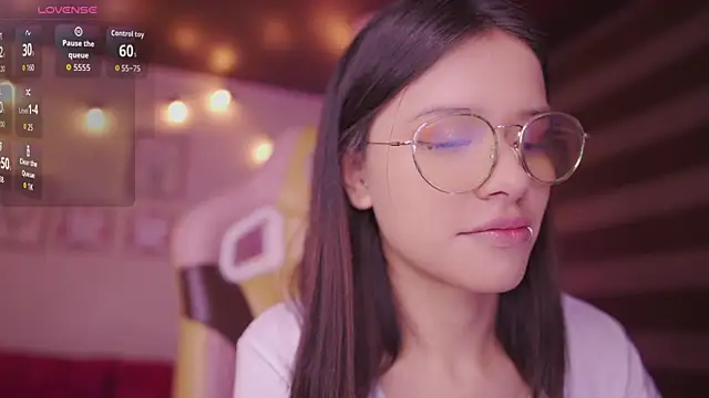 Lana Dreams  online show from December 20, 1:30 am