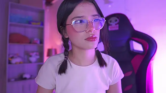 Lana Dreams  online show from February 20, 3:14 am