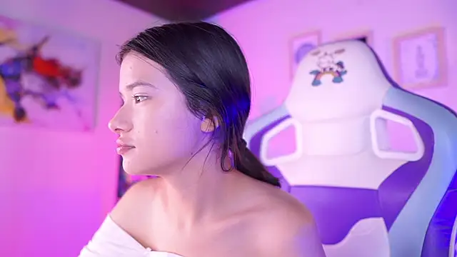 Snapshot of Lana_Dreams_ chatting on November 6, 12:47 am Lana Dreams online show from November 6, 12:47 am