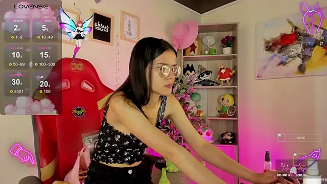Lana Dreams  online show from September 19, 1:04 pm
