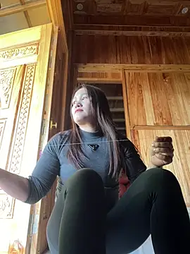 phungtiti online show from February 26, 5:29 am