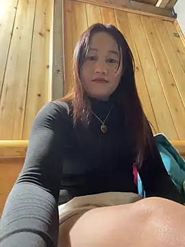 phungtiti online show from February 19, 11:34 pm