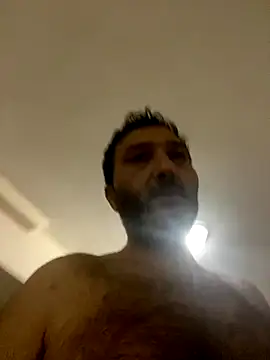 Snapshot of abs1088 chatting on October 19, 11:29 pm abs1088 online show from October 19, 11:29 pm