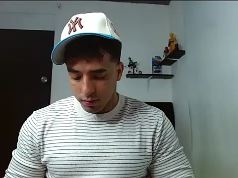 ragnar phoenix online show from December 1, 9:59 pm