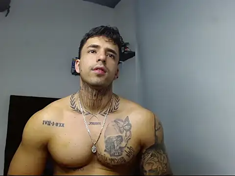 ragnar phoenix online show from February 2, 11:37 pm