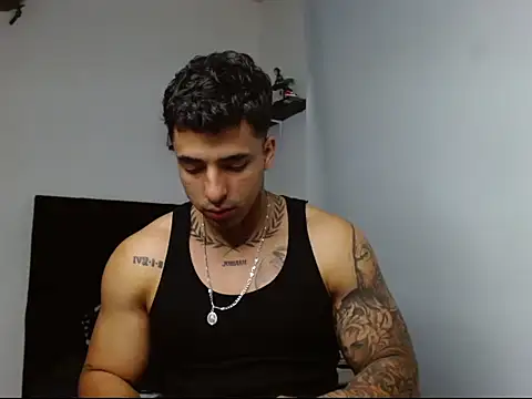 ragnar phoenix online show from February 6, 8:27 pm