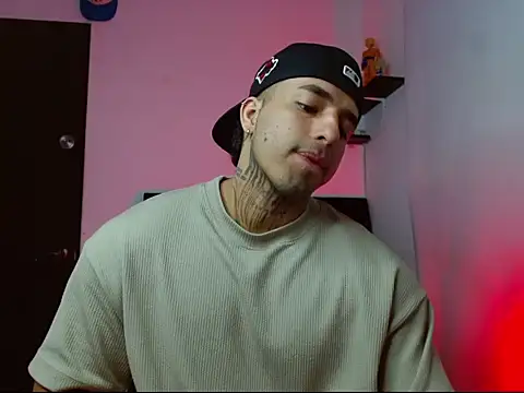 ragnar phoenix online show from November 23, 7:13 pm