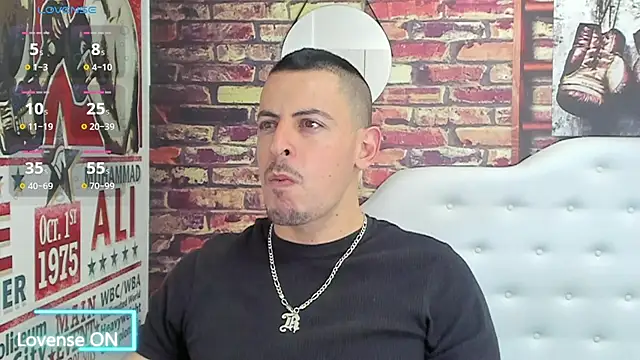 Snapshot of scotty_musicc chatting on September 14, 9:37 pm scotty musicc online show from September 14, 9:37 pm