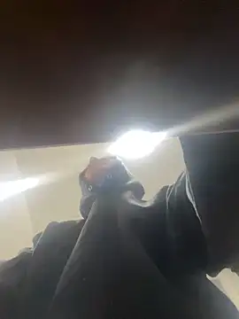 derek devil24 online show from November 29, 9:53 am