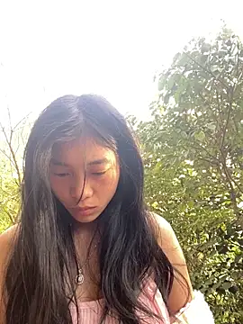 EmLy02 online show from October 27, 12:00 am