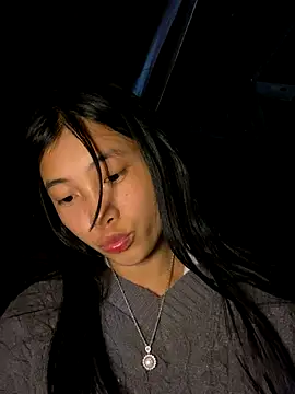 EmLy02 online show from November 3, 12:09 pm