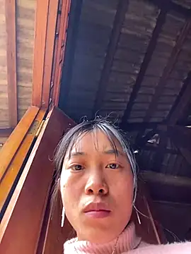 EmLy02 online show from December 17, 5:01 am