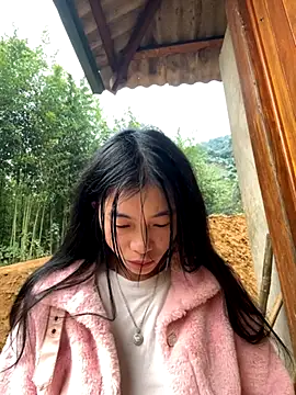 EmLy02 online show from November 16, 11:41 pm