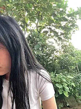 EmLy02 online show from October 18, 11:51 pm