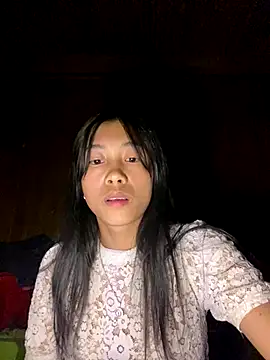 EmLy02 online show from October 6, 1:45 pm