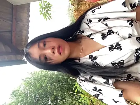 EmLy02 online show from October 20, 1:07 am