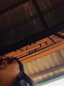 EmLy02 online show from February 17, 9:28 am