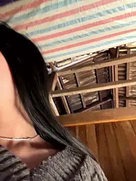 EmLy02 online show from January 12, 1:45 am