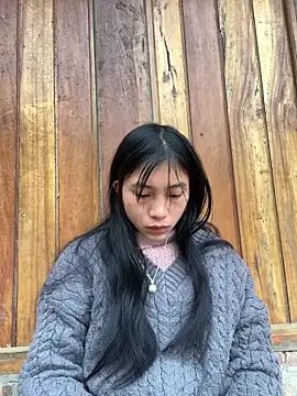 EmLy02 online show from February 9, 2:42 am