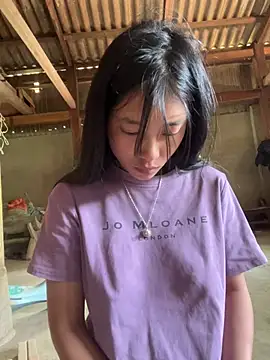 EmLy02 online show from April 10, 4:19 am