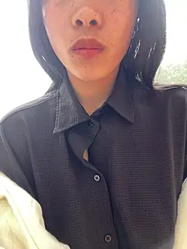 EmLy02 online show from February 5, 2:07 am