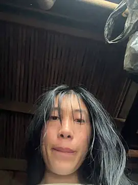 EmLy02 online show from March 12, 2:17 am