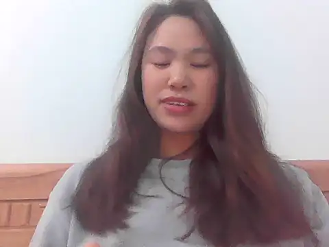 fanchunn online show from February 10, 1:04 am