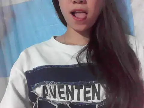 Snapshot of fanchunn chatting on October 15, 2:25 pm fanchunn online show from October 15, 2:25 pm