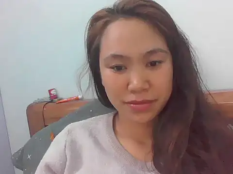 fanchunn online show from March 5, 9:06 am