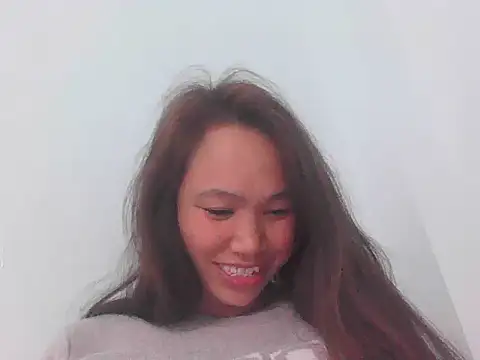 fanchunn online show from February 10, 1:10 pm