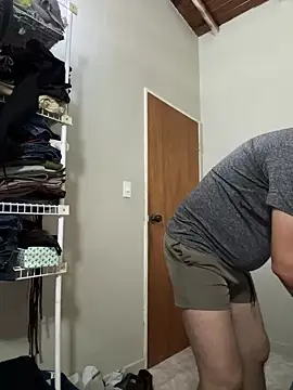 Snapshot of Diabloproducciones chatting on February 15, 1:54 pm Diabloproducciones online show from February 15, 1:54 pm