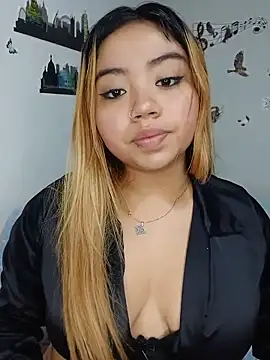 Emily  Hott online show from May 31, 4:46 pm