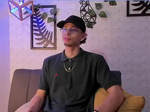 nicolai drake online show from October 12, 1:07 am