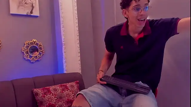 nicolai drake online show from November 15, 10:58 pm