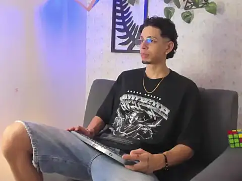 nicolai drake online show from October 19, 8:00 pm