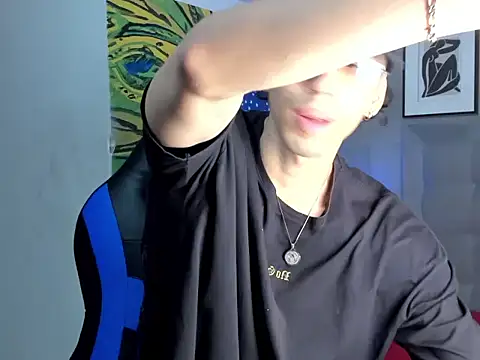 nicolai drake online show from October 25, 3:28 am